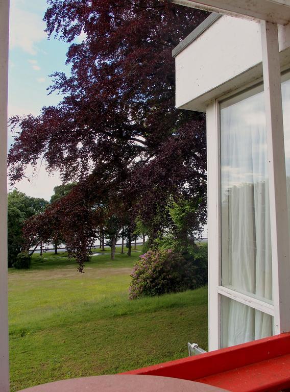 Almond House Lodge Единбург Екстериор снимка