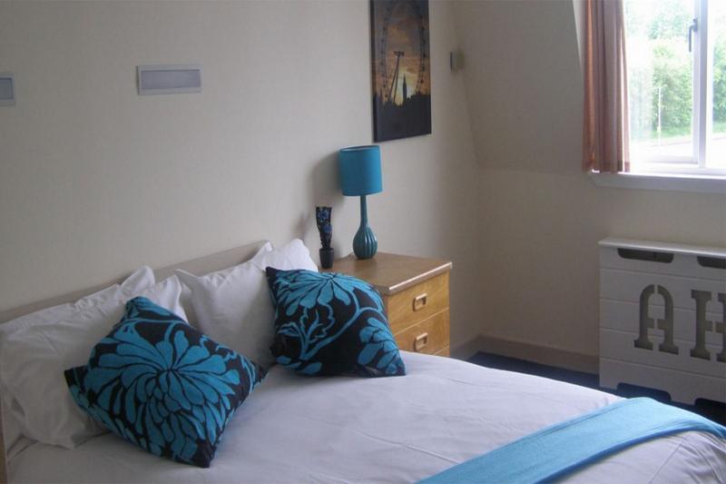 Almond House Lodge Единбург Екстериор снимка